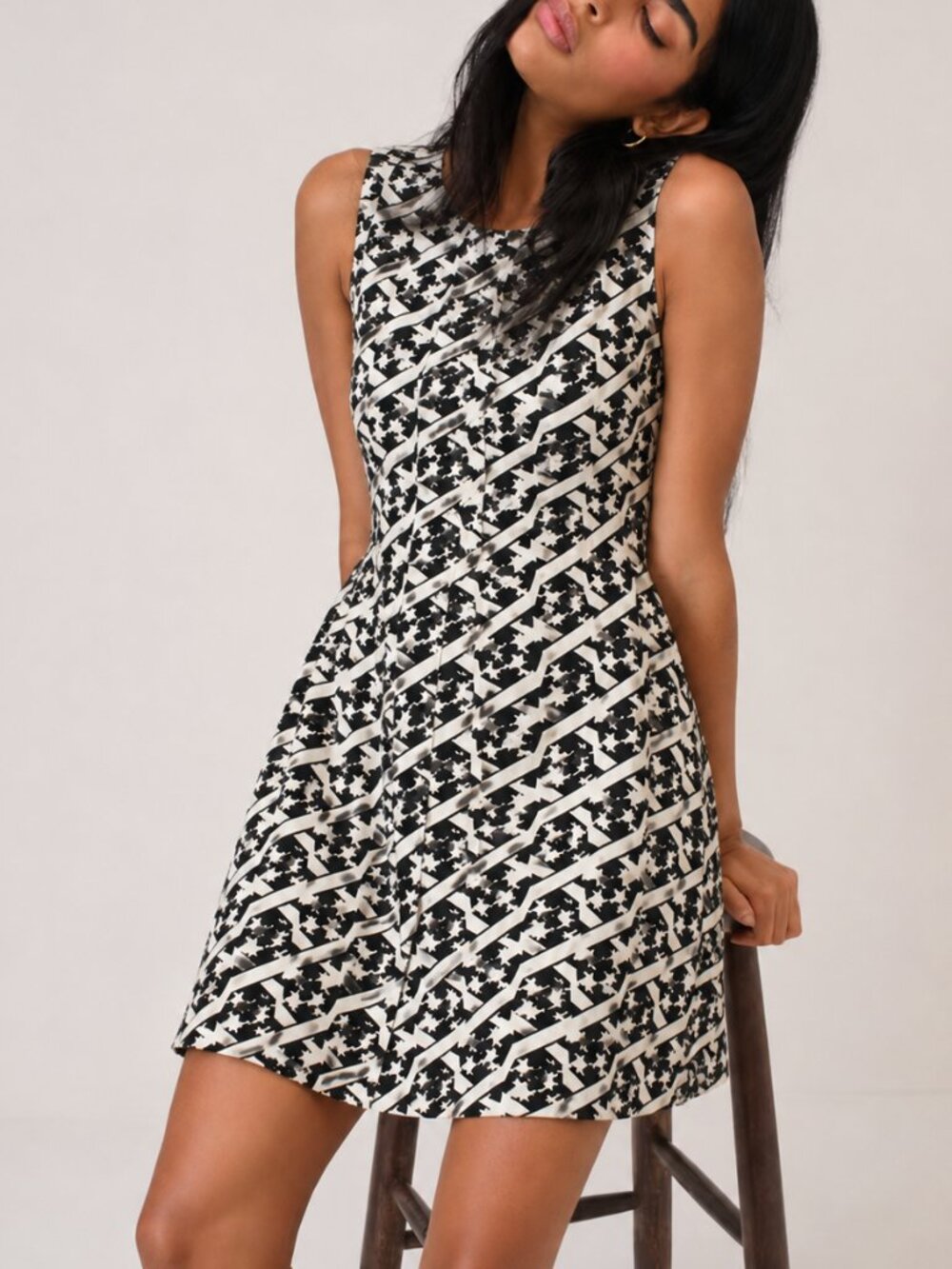 NWOT Kersh Houndstooth Black White Sleeveless Mini Dress Size S